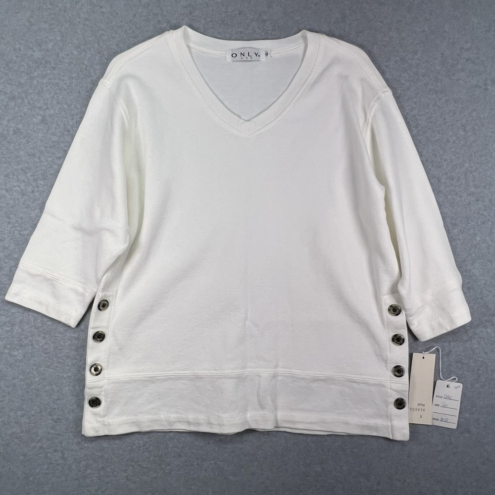 USA Made ONLY White 3/4 Sweater Sz Small Button Accent V Neck‎ Thick Preppy